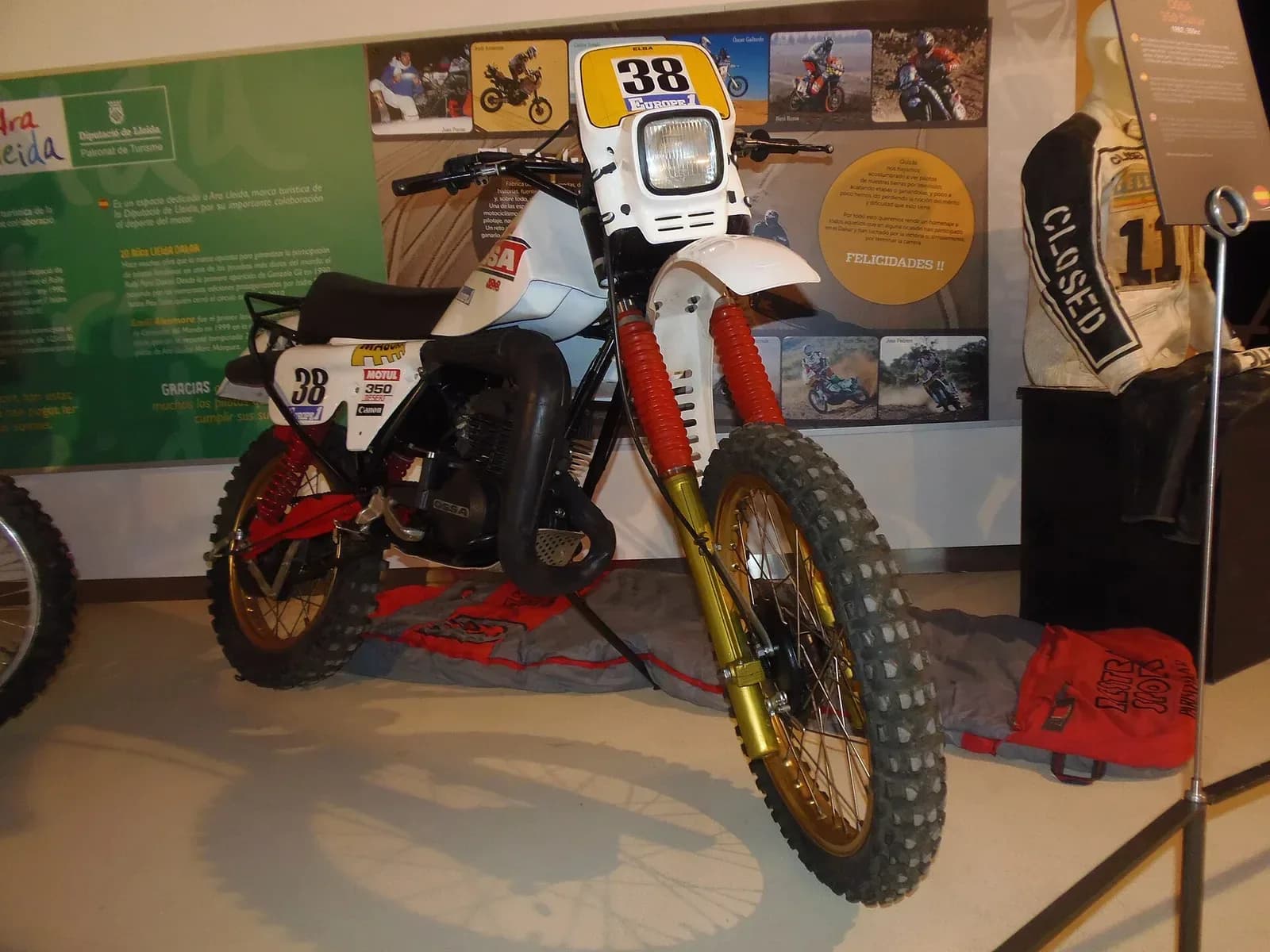 dakar rally desert - Joan Porcar OSSA 350 Dakar 1982 b